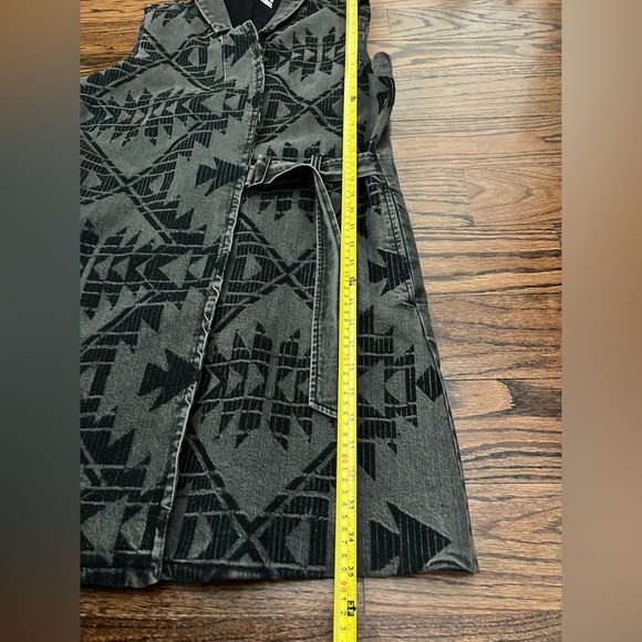Free People Nordic Clash  Geometric Print Denim Wrap Vest.  Size Medium - Picture 8 of 12